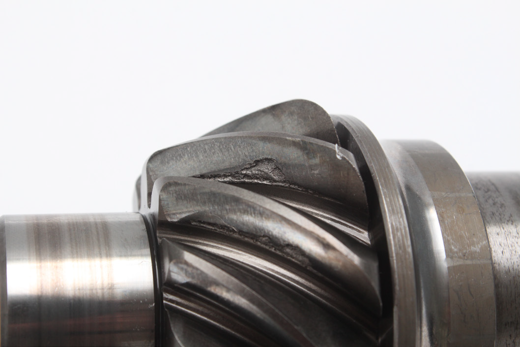 Rolling contact fatigue | Example 2 | SureScreen Materials